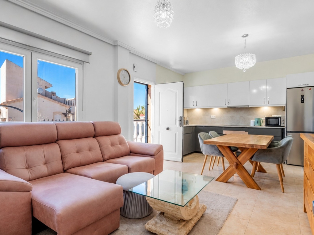 3 Bedroom 2 Bathroom House - Detached Villa in Rojales