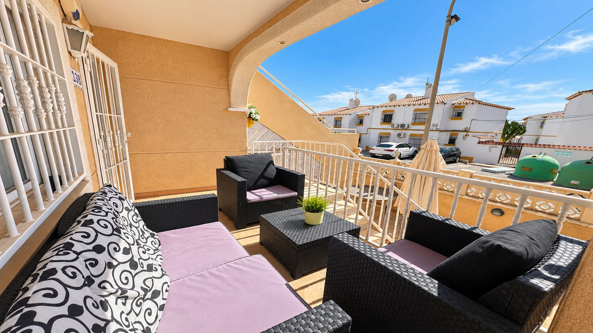 For sale - 2 Bedroom 1 Bathroom Apartment - Ground Floor Apartment in San Miguel de Salinas - San Miguel de Salinas Centro  - Alicante