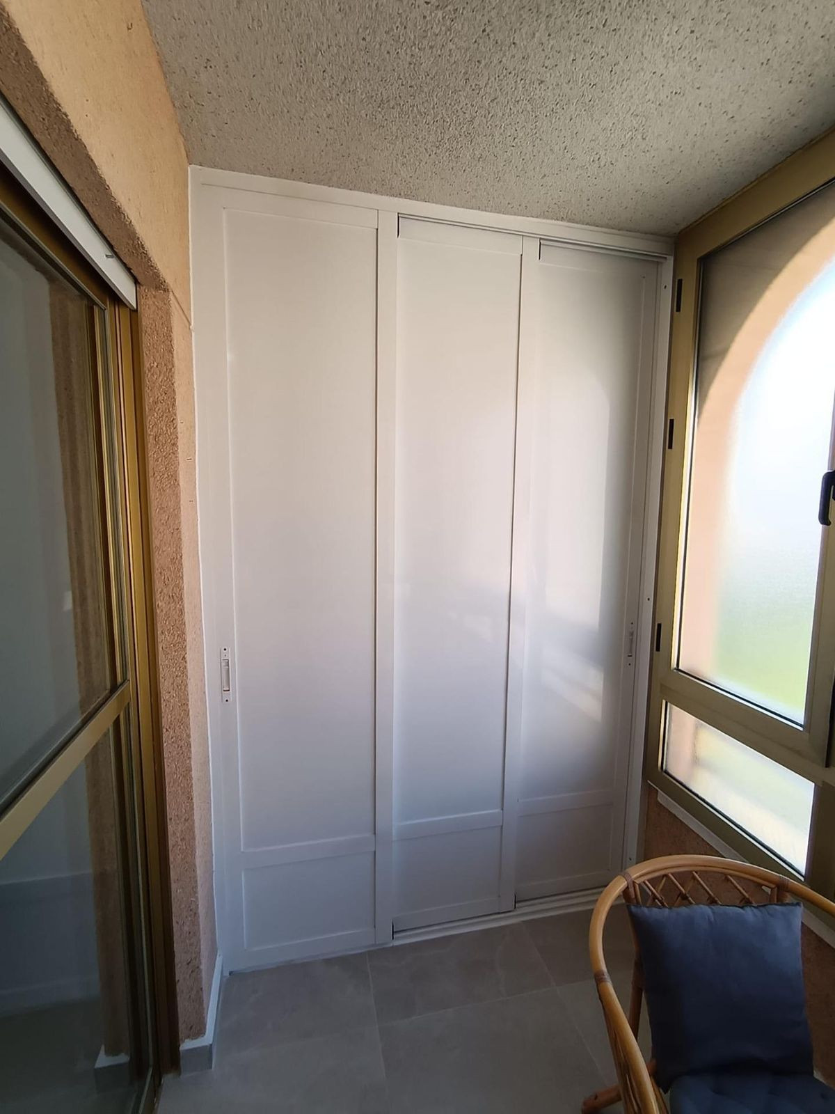 For sale - 2 Bedroom 1 Bathroom Apartment - Middle Floor Apartment in Torrevieja - Playa De La Mata  - Alicante