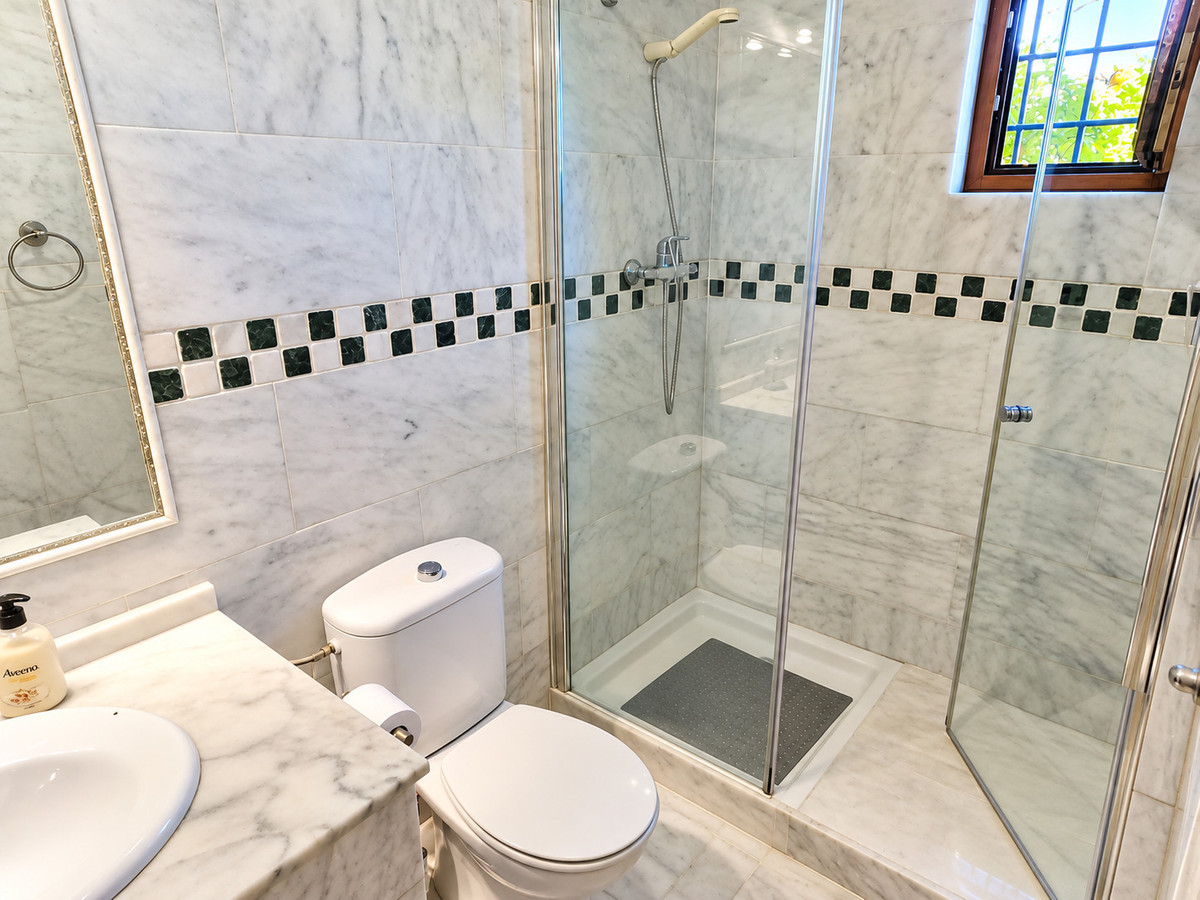 For sale - 2 Bedroom 2 Bathroom Apartment - Middle Floor Apartment in Algorfa - La Finca Golf  - Alicante