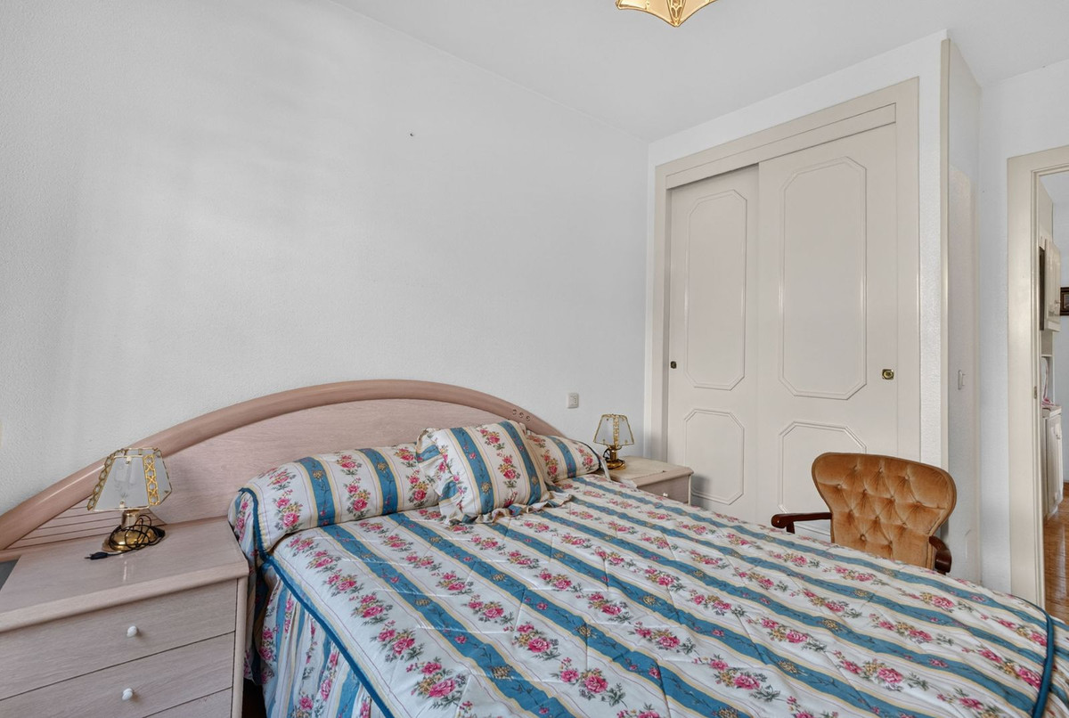 For sale - 3 Bedroom 2 Bathroom House - Townhouse in Torrevieja - Torrevieja Centro  - Alicante