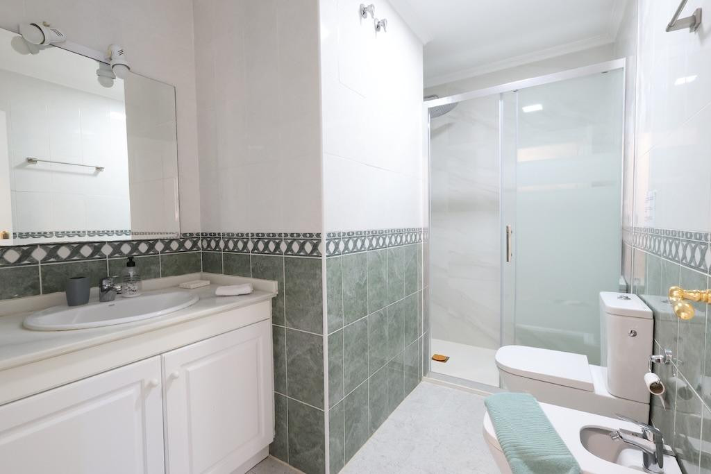 For sale - 2 Bedroom 1 Bathroom Apartment - Middle Floor Apartment in Orihuela - Orihuela Costa  - Alicante