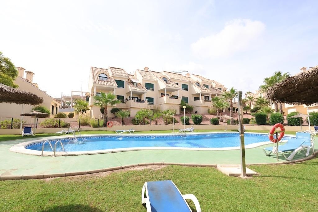 2 Bedroom 1 Bathroom Apartment - Middle Floor Apartment in Orihuela