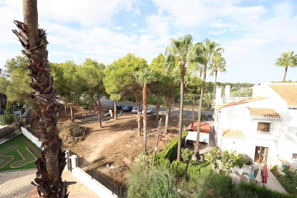 For sale - 2 Bedroom 2 Bathroom Apartment - Ground Floor Apartment in Orihuela - Orihuela Costa  - Alicante
