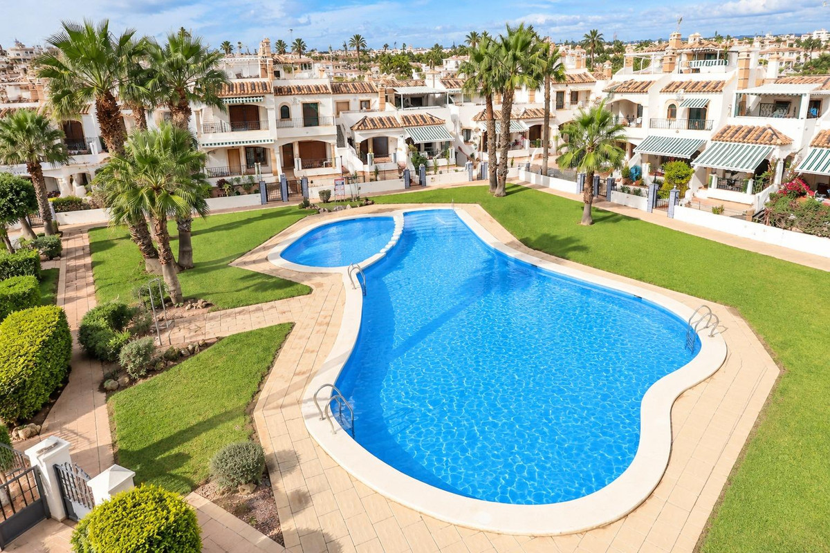For sale - 2 Bedroom 1 Bathroom Apartment - Duplex in Orihuela - Orihuela Costa  - Alicante