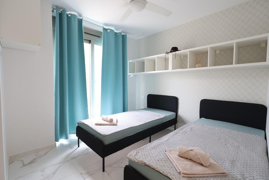 For sale - 3 Bedroom 3 Bathroom House - Detached Villa in Orihuela - Orihuela Costa  - Alicante