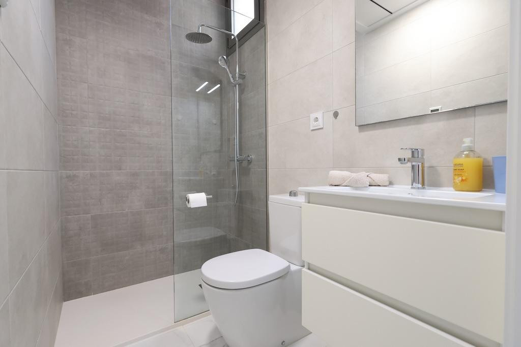 For sale - 3 Bedroom 3 Bathroom House - Detached Villa in Orihuela - Orihuela Costa  - Alicante