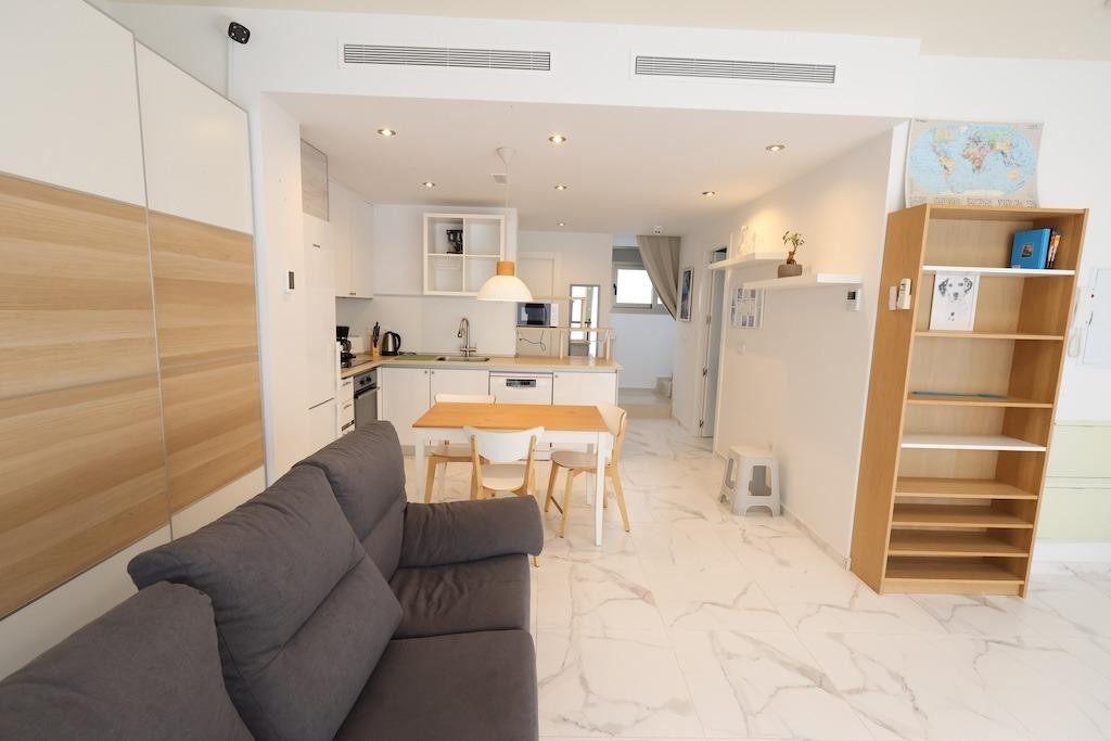 For sale - 3 Bedroom 3 Bathroom House - Detached Villa in Orihuela - Orihuela Costa  - Alicante