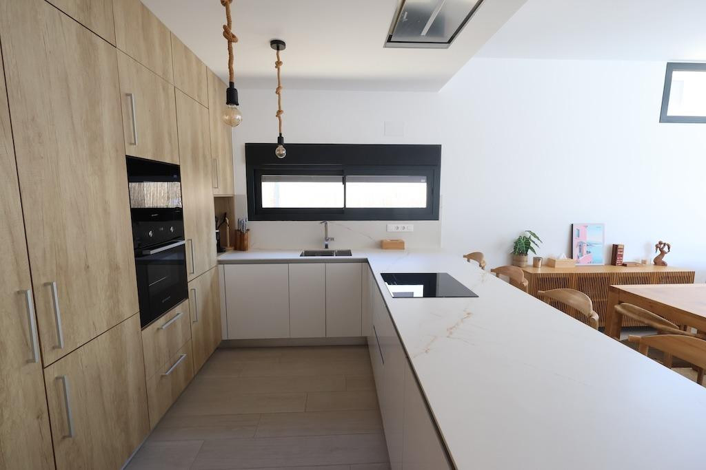 For sale - 3 Bedroom 2 Bathroom House - Detached Villa in Algorfa - Algorfa Centro  - Alicante