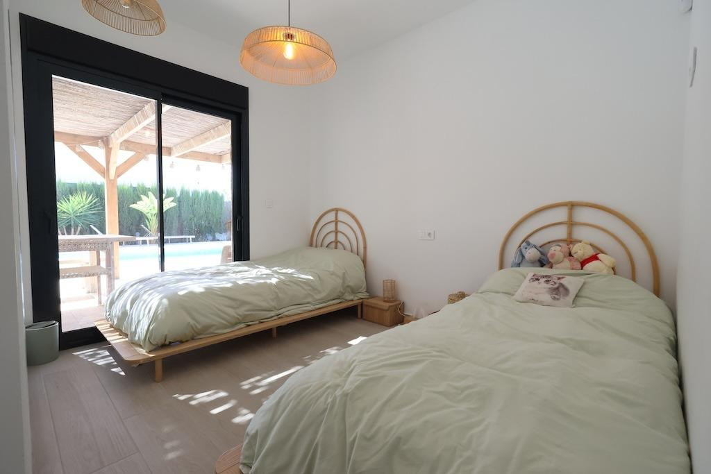 For sale - 3 Bedroom 2 Bathroom House - Detached Villa in Algorfa - Algorfa Centro  - Alicante