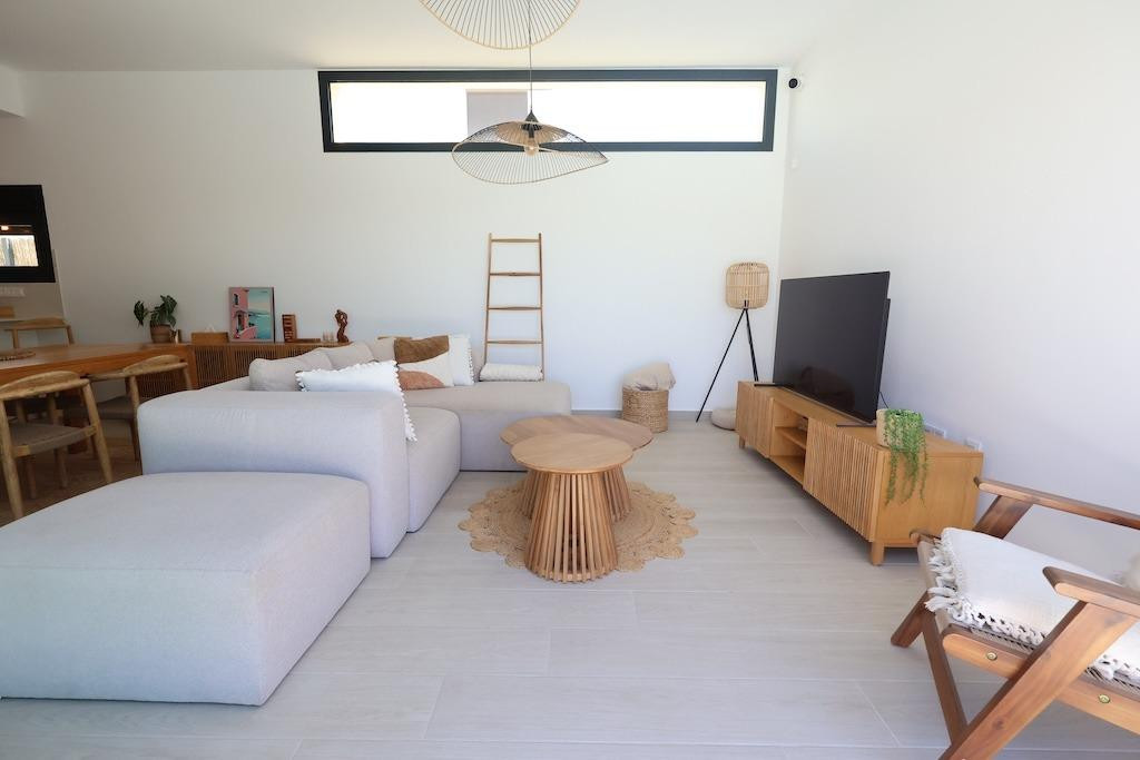 For sale - 3 Bedroom 2 Bathroom House - Detached Villa in Algorfa - Algorfa Centro  - Alicante
