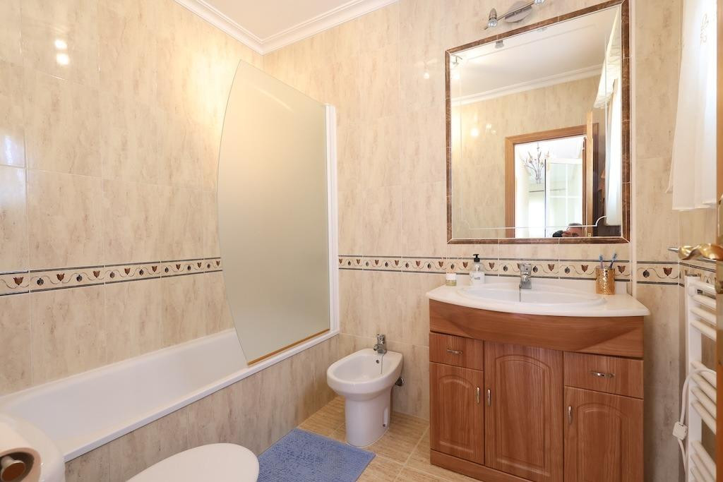 For sale - 3 Bedroom 2 Bathroom House - Detached Villa in Orihuela - Orihuela Costa  - Alicante