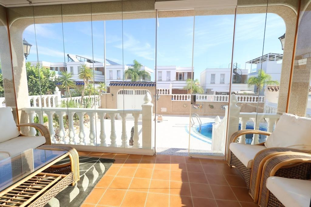 For sale - 3 Bedroom 2 Bathroom House - Detached Villa in Orihuela - Orihuela Costa  - Alicante