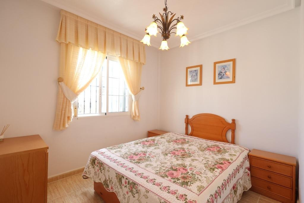 For sale - 3 Bedroom 2 Bathroom House - Detached Villa in Orihuela - Orihuela Costa  - Alicante