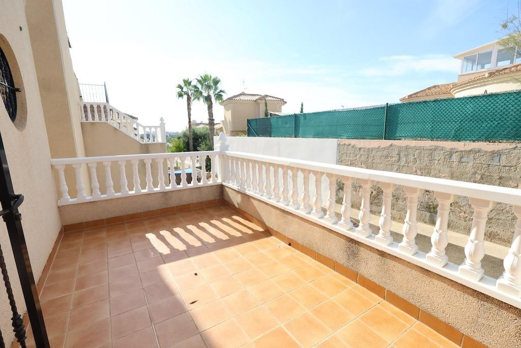 For sale - 3 Bedroom 2 Bathroom House - Detached Villa in Orihuela - Orihuela Costa  - Alicante