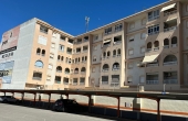 76-R5506675/81744, 2 Bedroom 2 Bathroom Apartment - Middle Floor Apartment in Torrevieja