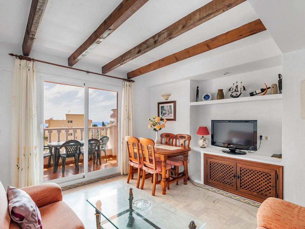 2 Bedroom 2 Bathroom Apartment - Middle Floor Apartment in Torrevieja