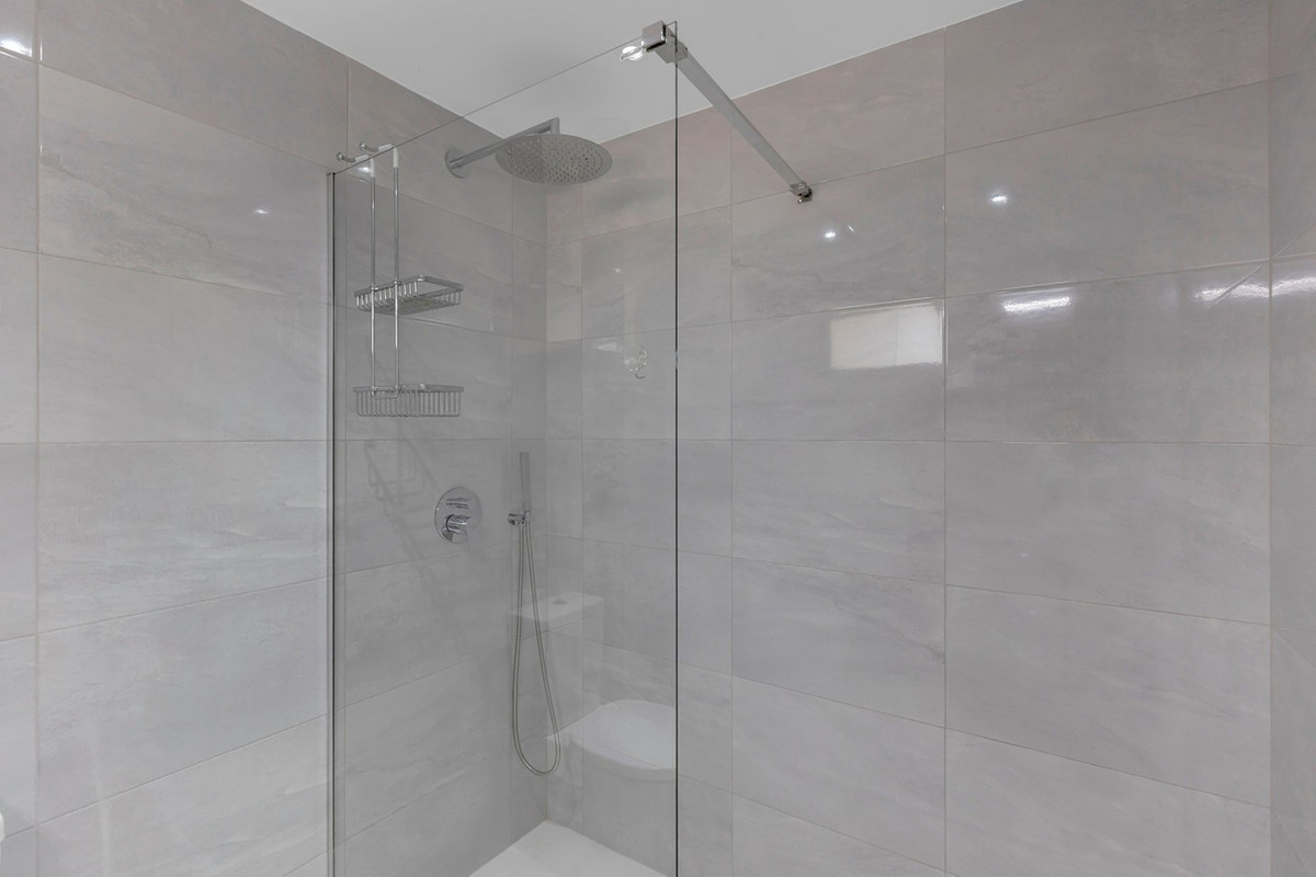 For sale - 2 Bedroom 2 Bathroom Apartment - Ground Floor Apartment in Orihuela - La Zenia  - Alicante