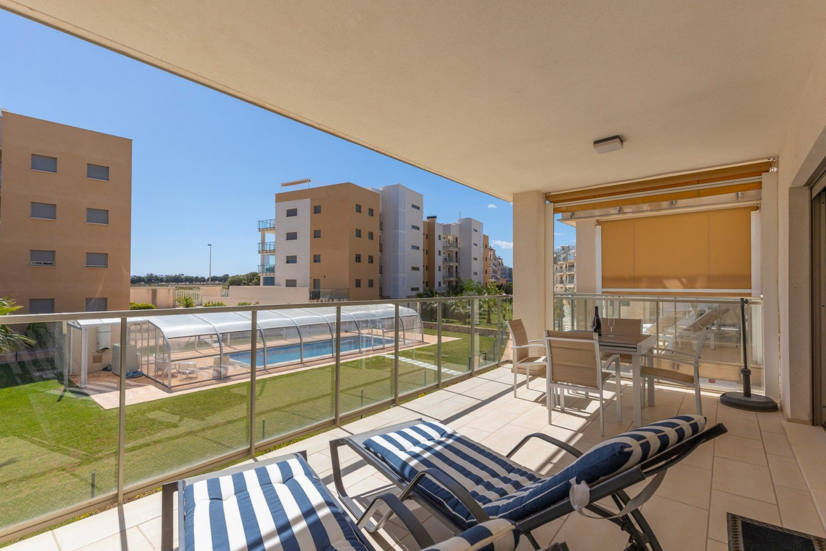 For sale - 2 Bedroom 2 Bathroom Apartment - Ground Floor Apartment in Orihuela - La Zenia  - Alicante
