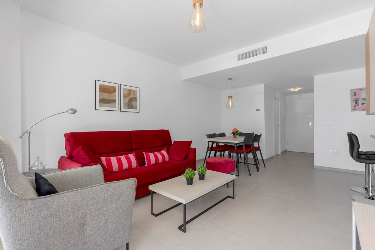 For sale - 2 Bedroom 2 Bathroom Apartment - Ground Floor Apartment in Orihuela - La Zenia  - Alicante