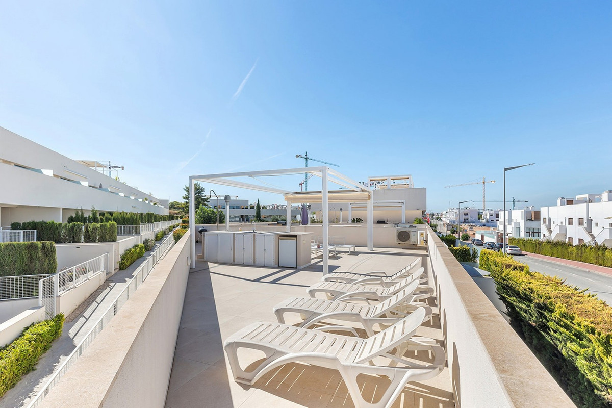 For sale - 2 Bedroom 2 Bathroom Apartment - Ground Floor Apartment in Orihuela - Los Balcones  - Alicante