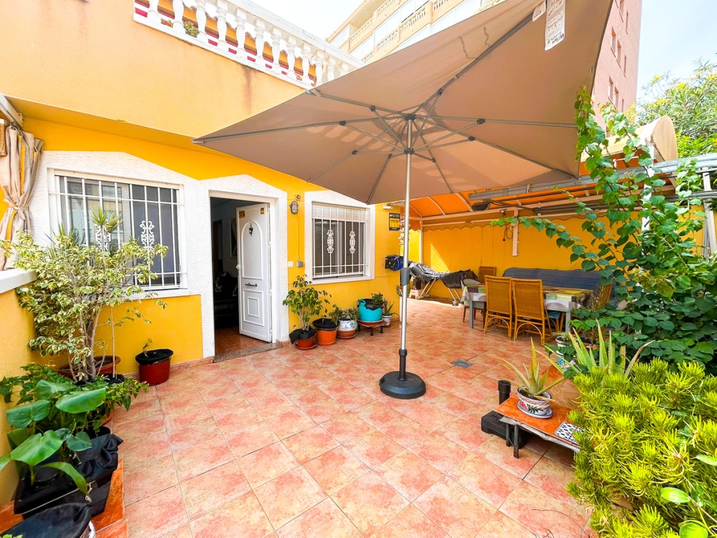 3 Bedroom 1 Bathroom Apartment - Ground Floor Apartment in Torrevieja