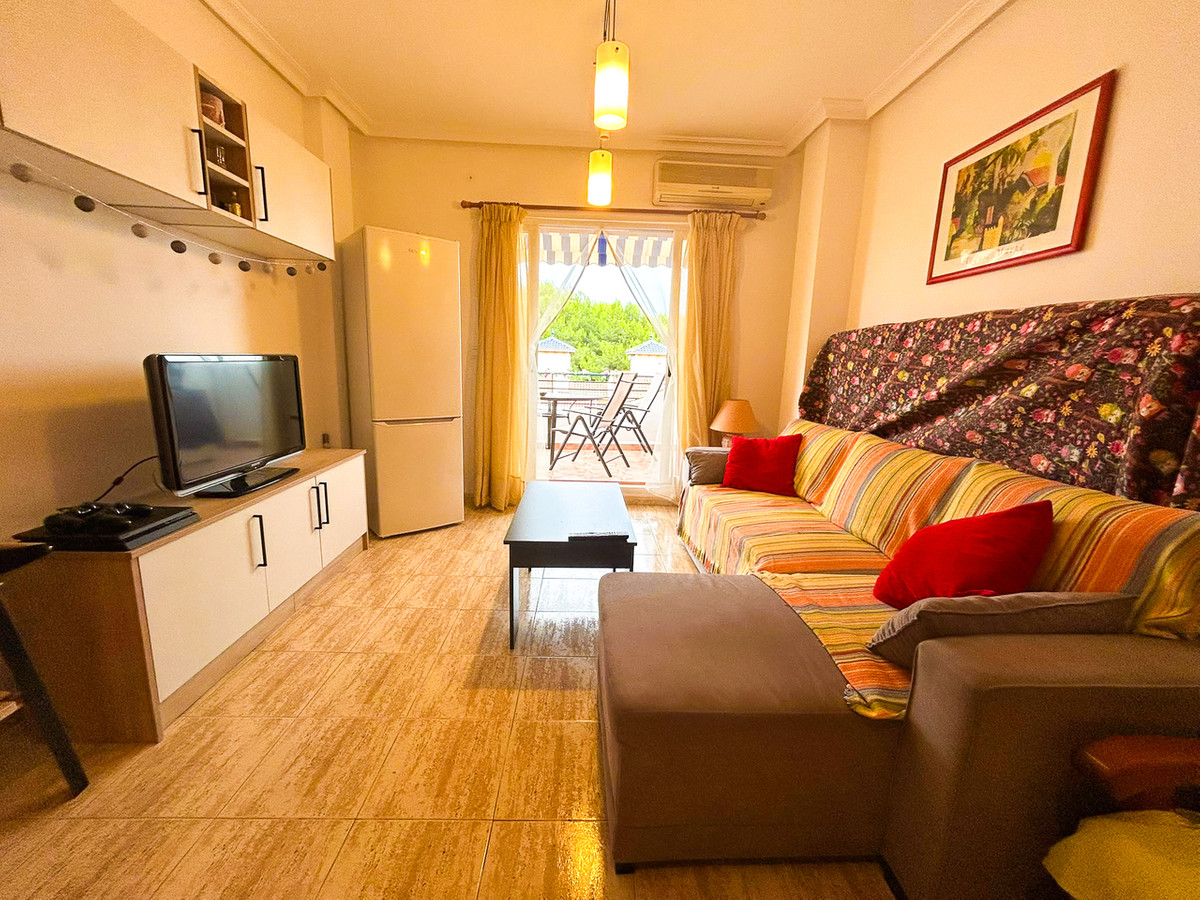For sale - 2 Bedroom 1 Bathroom Apartment - Penthouse in Orihuela - Mil Palmeras  - Alicante