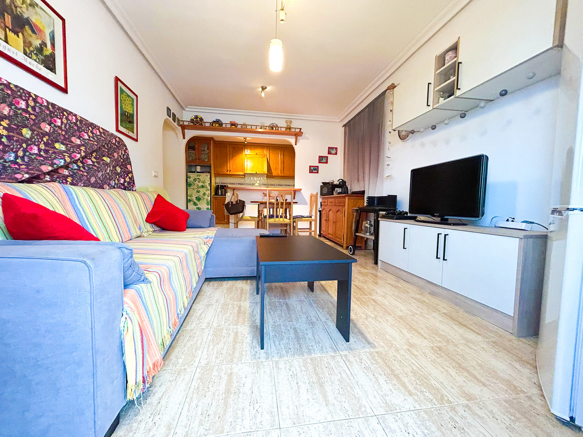 For sale - 2 Bedroom 1 Bathroom Apartment - Penthouse in Orihuela - Mil Palmeras  - Alicante