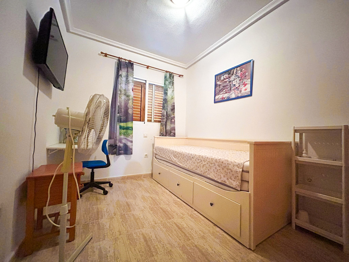 For sale - 2 Bedroom 1 Bathroom Apartment - Penthouse in Orihuela - Mil Palmeras  - Alicante