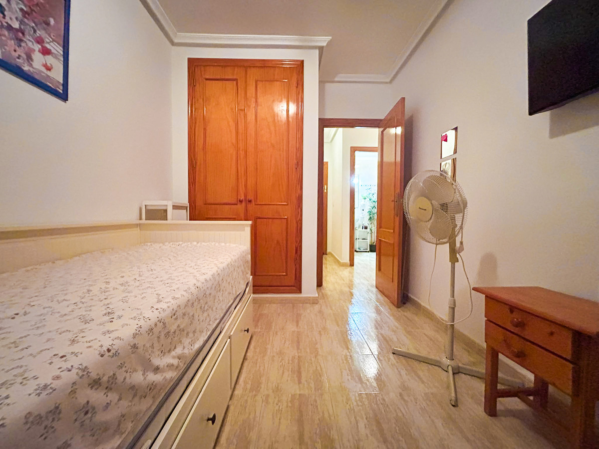 For sale - 2 Bedroom 1 Bathroom Apartment - Penthouse in Orihuela - Mil Palmeras  - Alicante