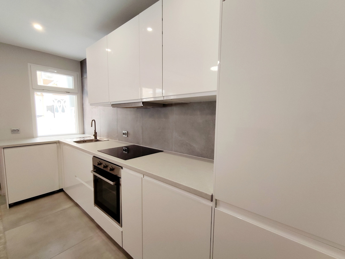 For sale - 2 Bedroom 1 Bathroom Apartment - Ground Floor Apartment in Torrevieja - La Mata  - Alicante