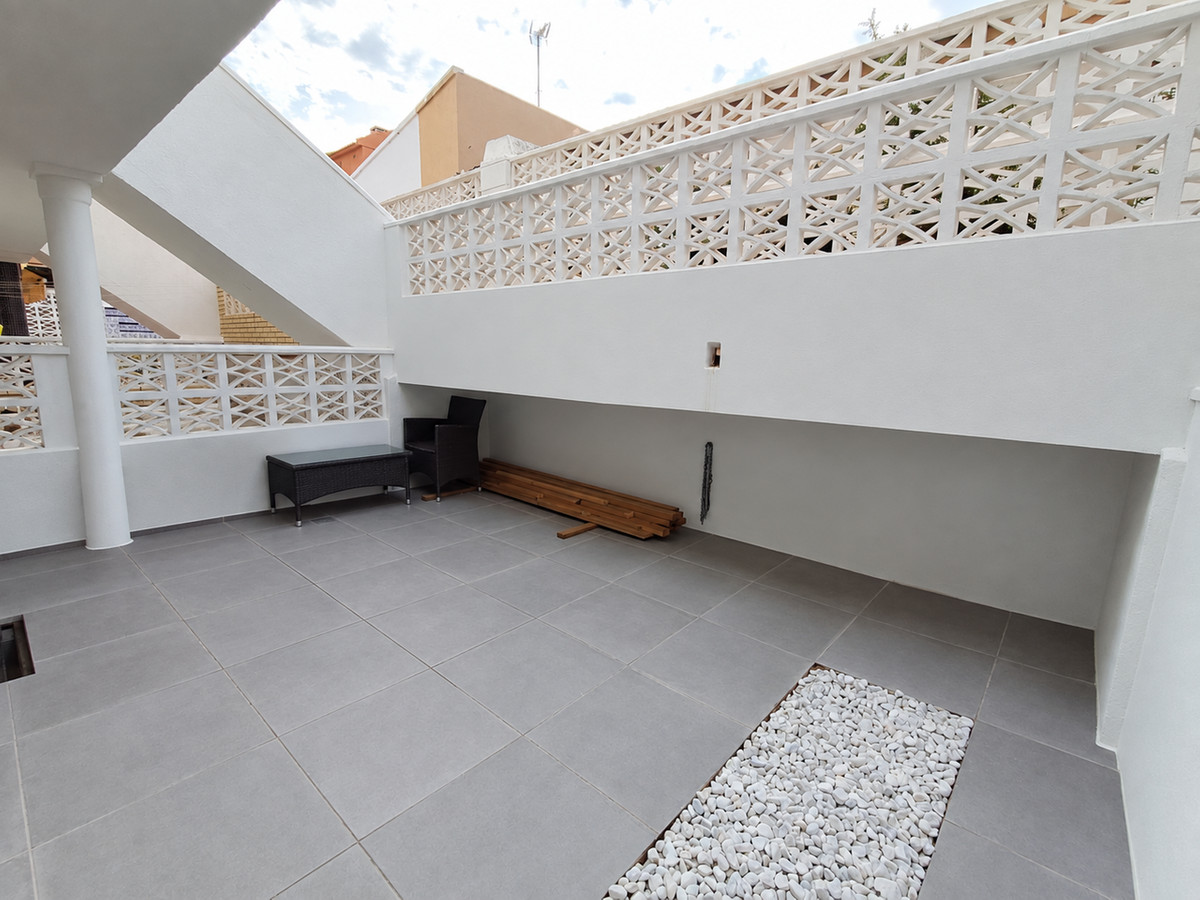 For sale - 2 Bedroom 1 Bathroom Apartment - Ground Floor Apartment in Torrevieja - La Mata  - Alicante