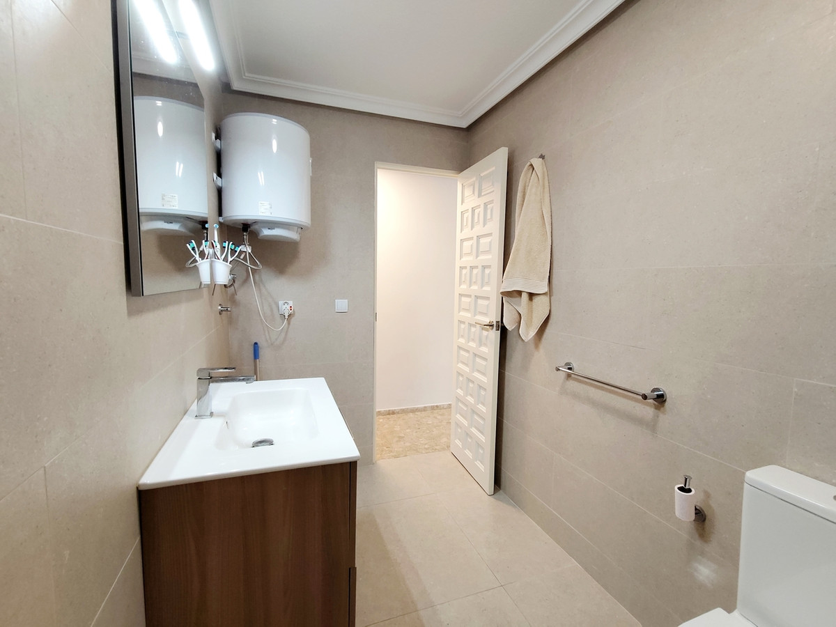 For sale - 2 Bedroom 1 Bathroom Apartment - Ground Floor Apartment in Torrevieja - La Mata  - Alicante