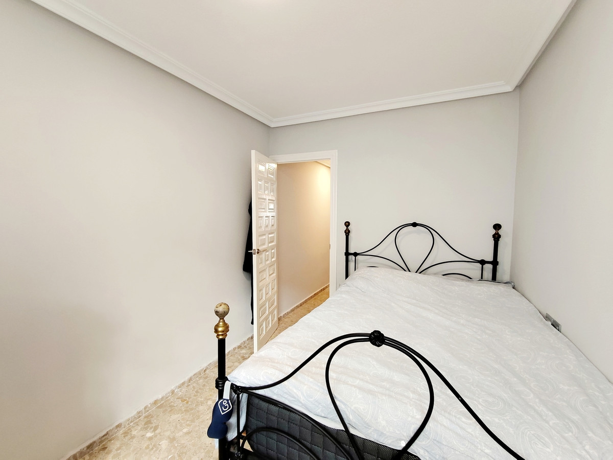 For sale - 2 Bedroom 1 Bathroom Apartment - Ground Floor Apartment in Torrevieja - La Mata  - Alicante
