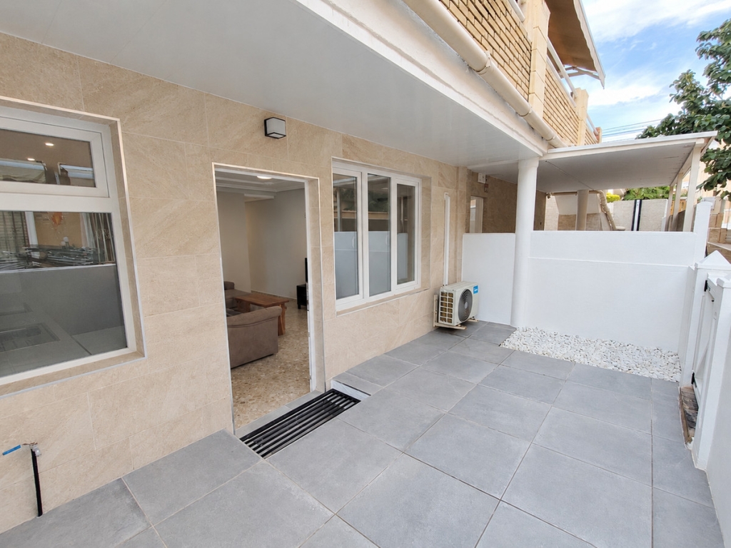 2 Bedroom 1 Bathroom Apartment - Ground Floor Apartment in Torrevieja