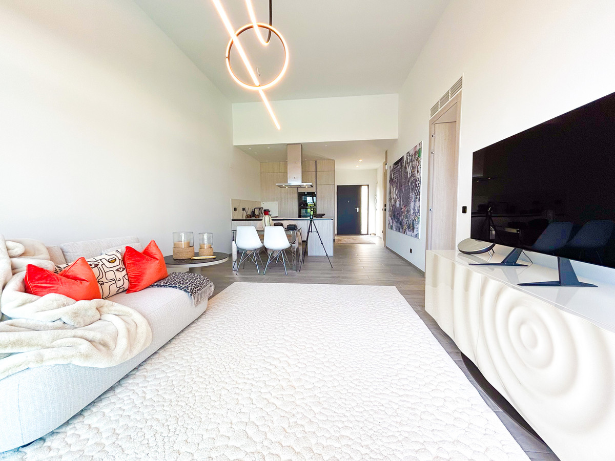 For sale - 3 Bedroom 2 Bathroom House - Detached Villa in Algorfa - Algorfa Centro  - Alicante