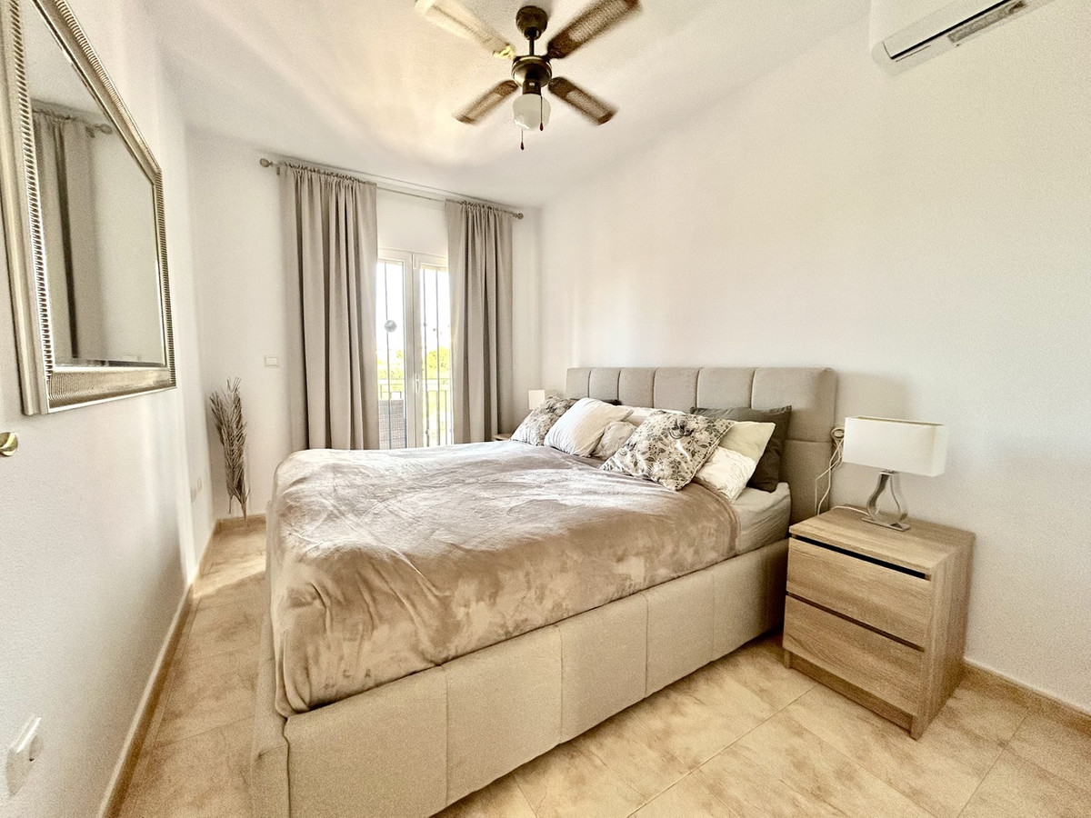 For sale - 3 Bedroom 2 Bathroom House - Townhouse in Orihuela - Dehesa de Campoamor  - Alicante