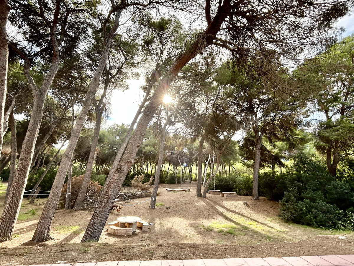 For sale - 3 Bedroom 2 Bathroom House - Townhouse in Orihuela - Dehesa de Campoamor  - Alicante