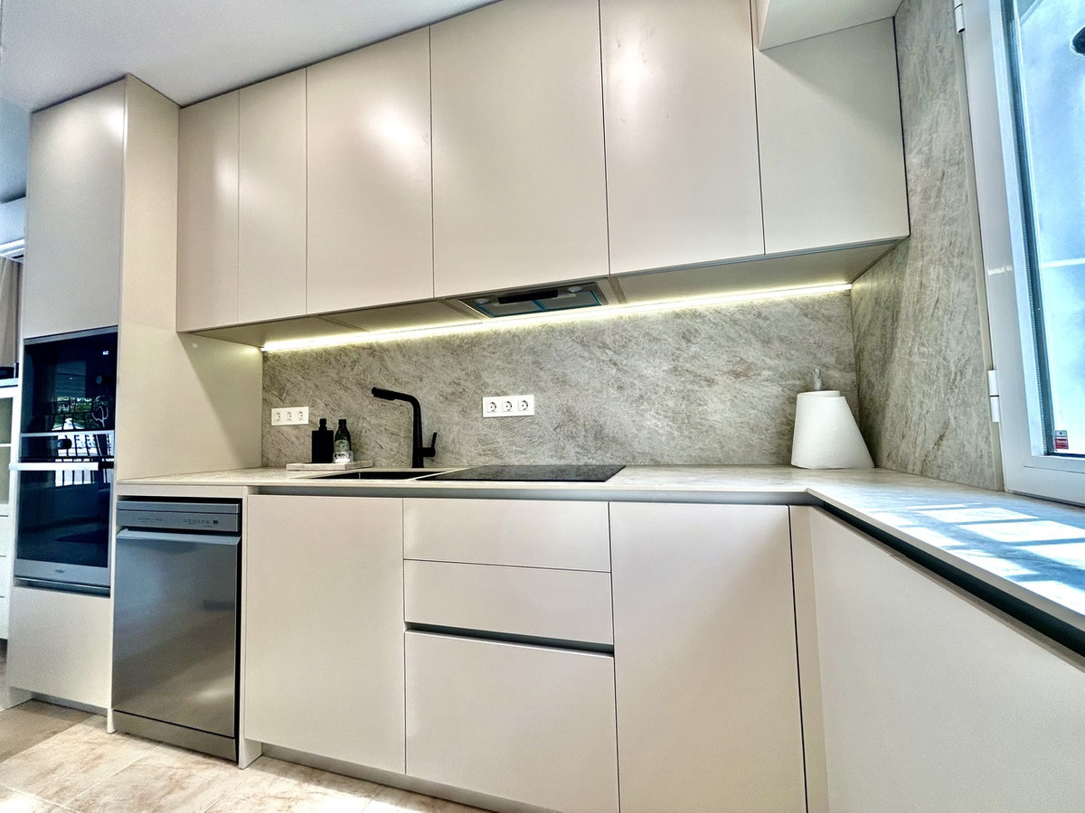For sale - 3 Bedroom 2 Bathroom House - Townhouse in Orihuela - Dehesa de Campoamor  - Alicante