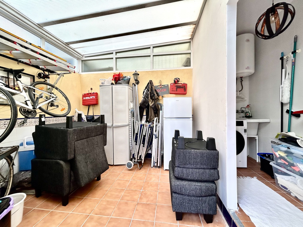 For sale - 3 Bedroom 2 Bathroom House - Townhouse in Orihuela - Dehesa de Campoamor  - Alicante