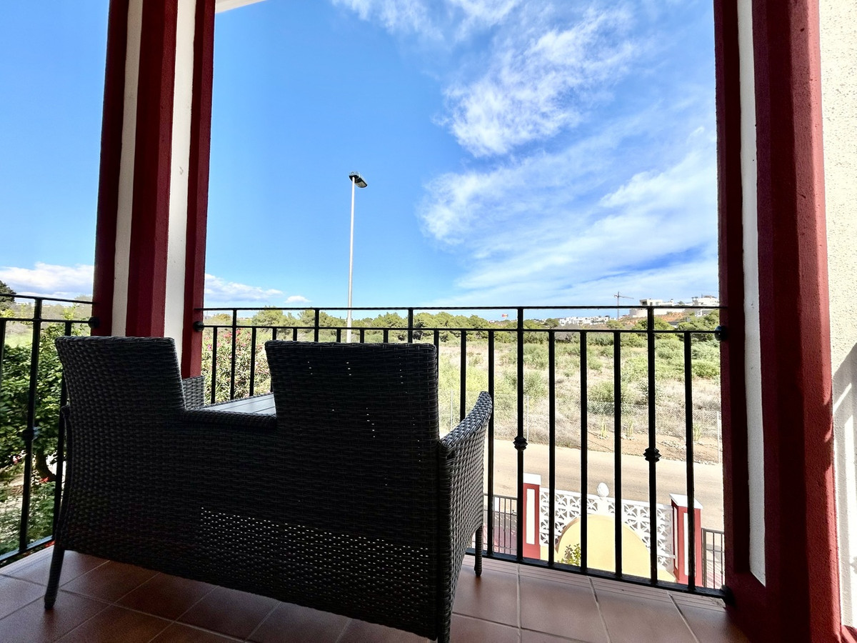 For sale - 3 Bedroom 2 Bathroom House - Townhouse in Orihuela - Dehesa de Campoamor  - Alicante