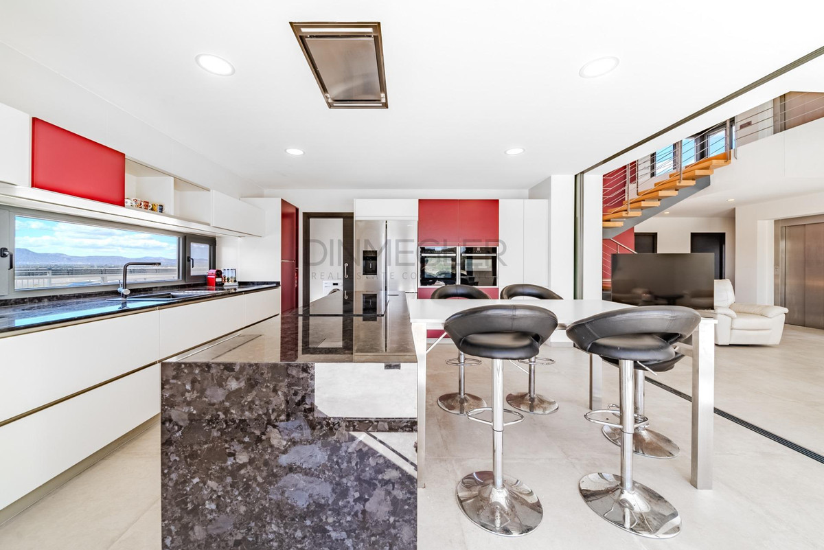 For sale - 5 Bedroom 4 Bathroom House - Detached Villa in San Fulgencio - La Marina  - Alicante