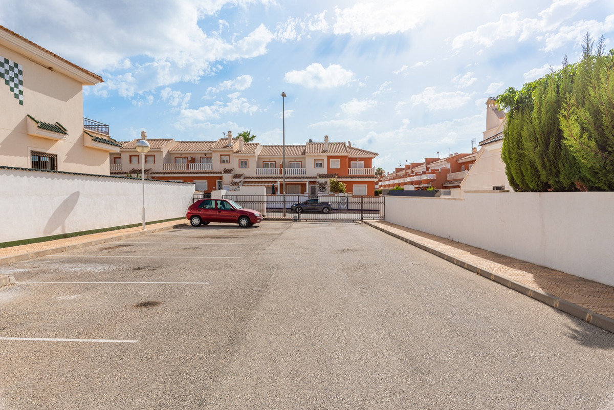 For sale - 2 Bedroom 1 Bathroom Townhouse in Ciudad Quesada  - Ciudad Quesada  - Alicante