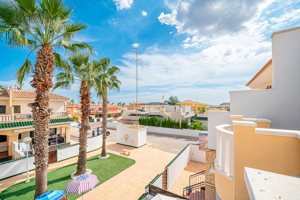 For sale - 2 Bedroom 1 Bathroom Townhouse in Ciudad Quesada  - Ciudad Quesada  - Alicante
