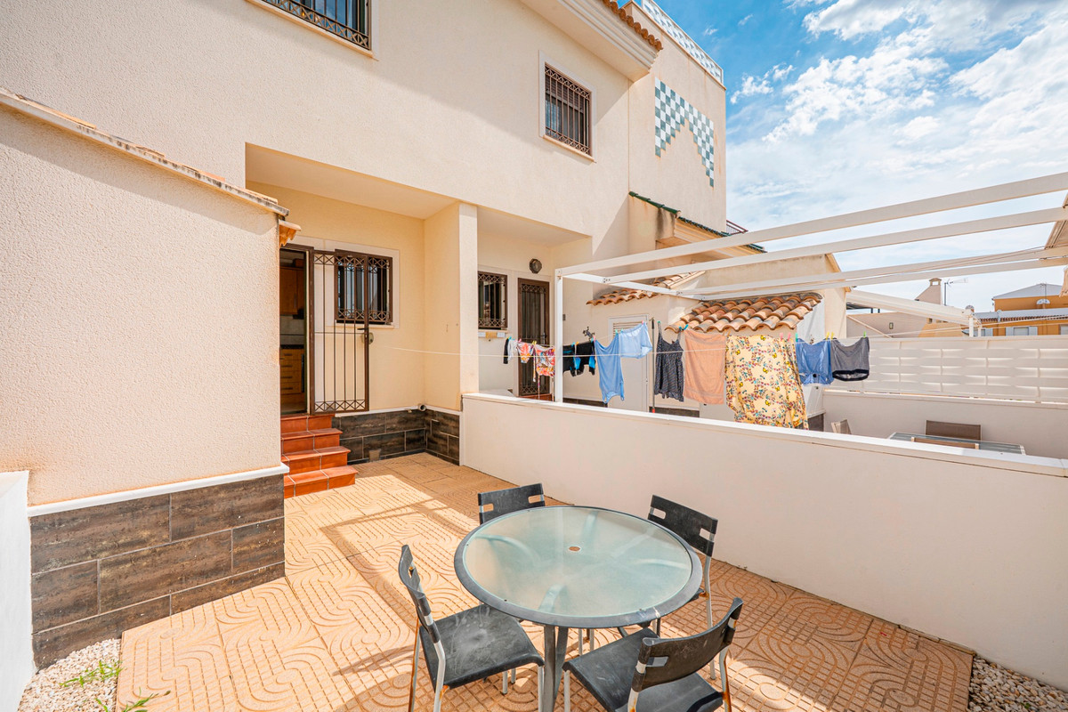 For sale - 2 Bedroom 1 Bathroom Townhouse in Ciudad Quesada  - Ciudad Quesada  - Alicante