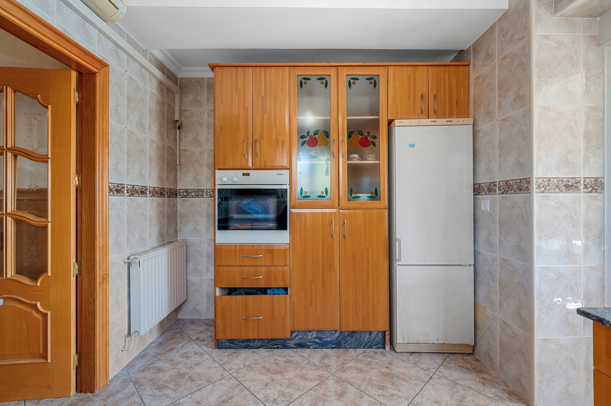 For sale - 7 Bedroom 5 Bathroom Ciudad Quesada Villa in Ciudad Quesada  - Ciudad Quesada  - Alicante
