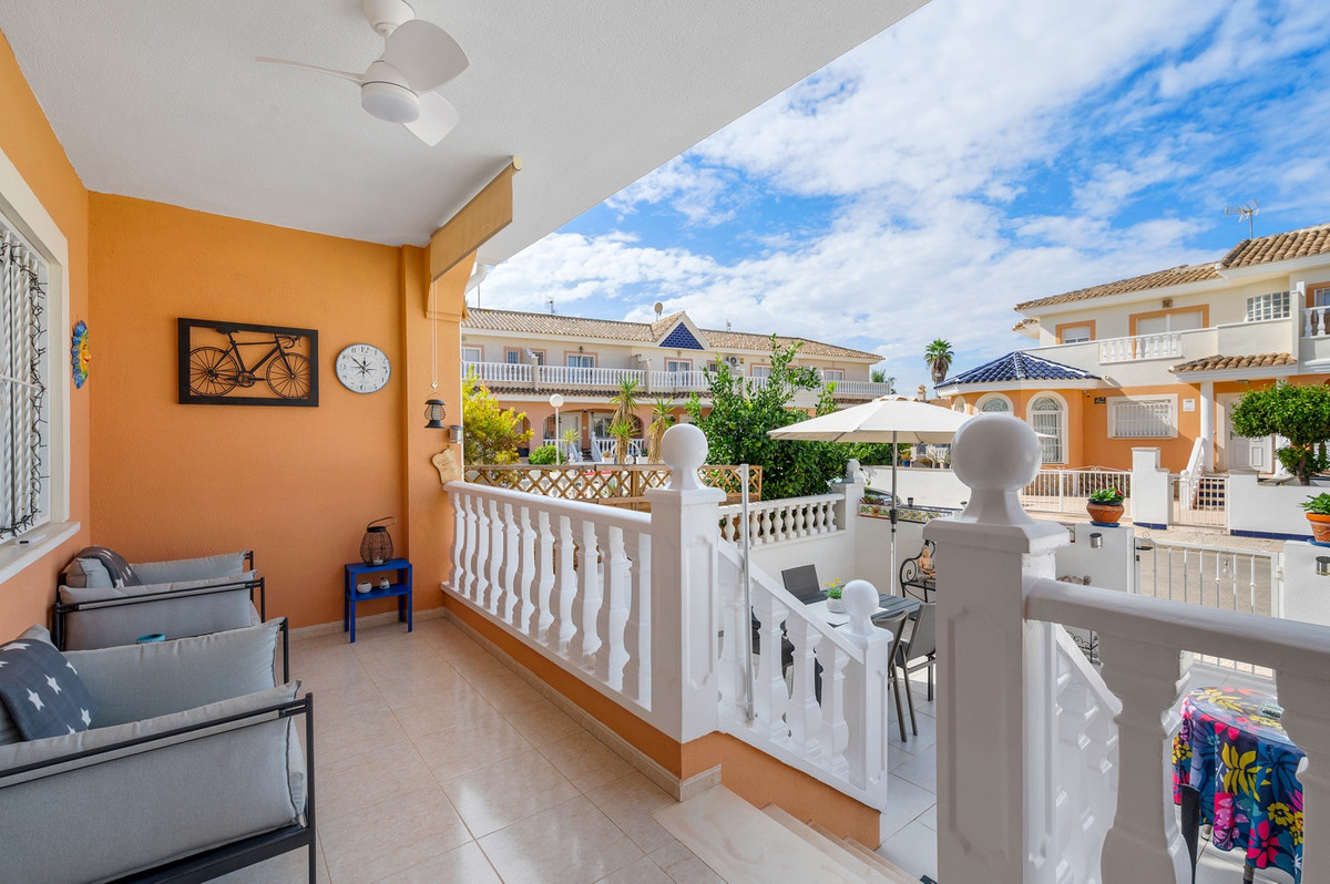 For sale - 3 Bedroom 2 Bathroom House - Townhouse in Rojales - Ciudad Quesada  - Alicante