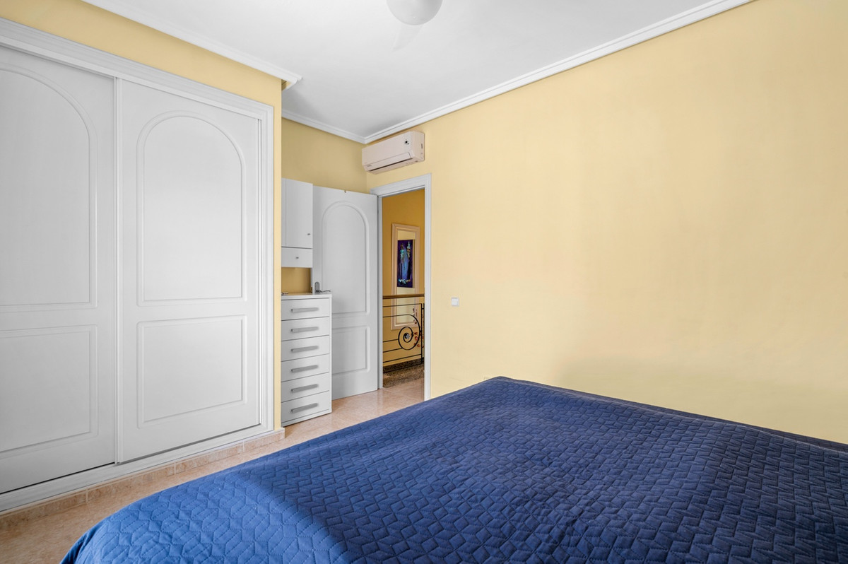 For sale - 3 Bedroom 2 Bathroom House - Townhouse in Rojales - Ciudad Quesada  - Alicante