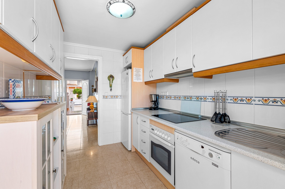 For sale - 3 Bedroom 2 Bathroom House - Townhouse in Rojales - Ciudad Quesada  - Alicante