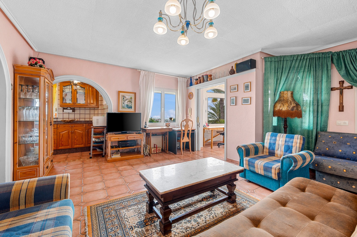 For sale - 2 Bedroom 2 Bathroom House - Detached Villa in Rojales - Rojales Centro  - Alicante